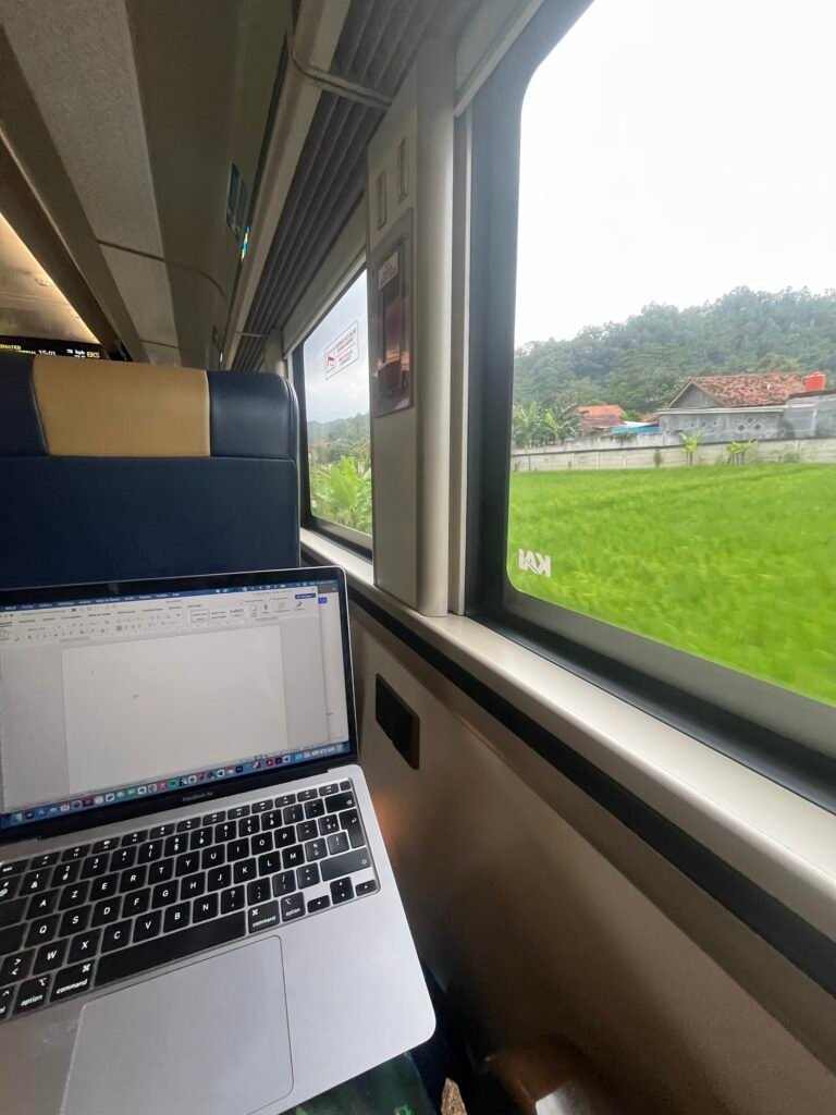 Travailler avec vue dans le train à Java